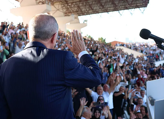 baskan-erdogan-polis-akademisi-mezuniyet-toreninde-konustu-1719340191706.jpg Başkan Erdoğan Polis Akademisi Mezuniyet Töreni'nde konuştu - 6