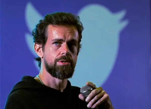 twitterda-beklenen-istifa-dunya-haber-ajanslari-pes-pese-duyurdu-1638209687243.jpg Twitter'da beklenen istifa! Dünya haber ajansları peş peşe duyurdu - 4