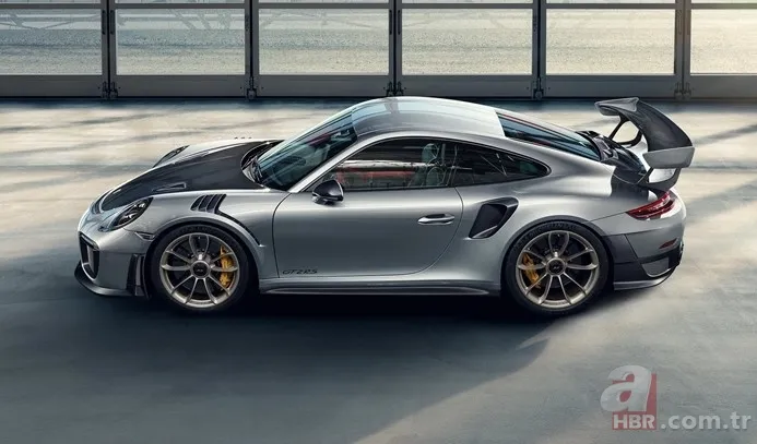 Yılın en iyi otomobilleri belli oldu 13