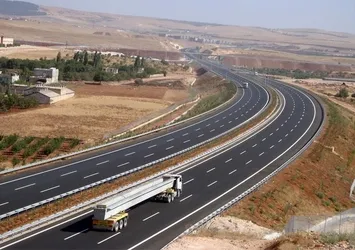 İzmir-Ankara arası yolculuk 4.5 saate iniyor
