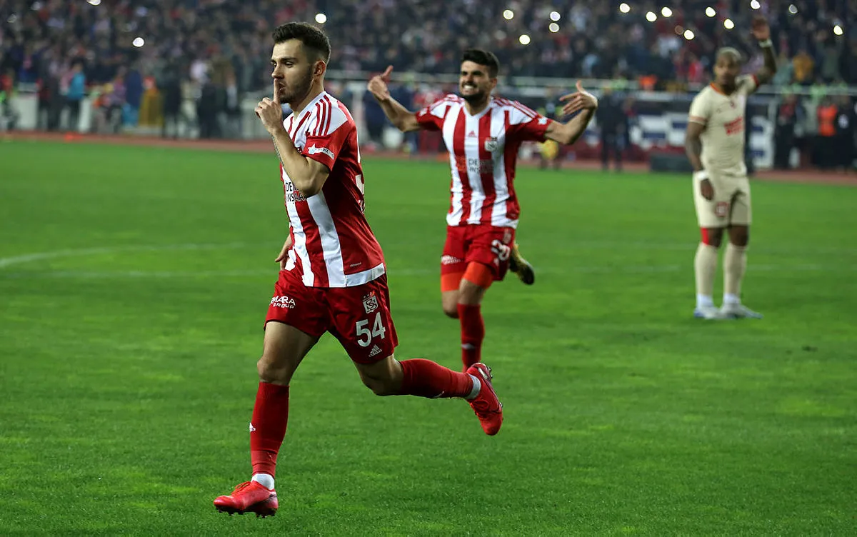 Emre Kılınç: Galatasaray'a verdiğim sözden dönmem