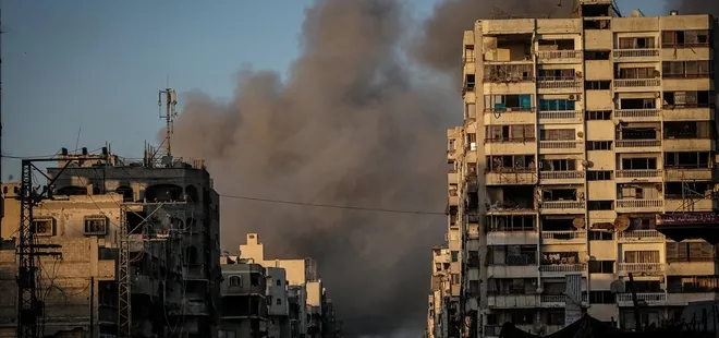 İsrail Gazze’yi bombalıyor! Sıcak görüntüler A Haber’de