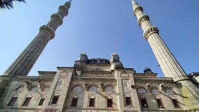 ibadet ve ziyarete kapatılmadan onarılacak