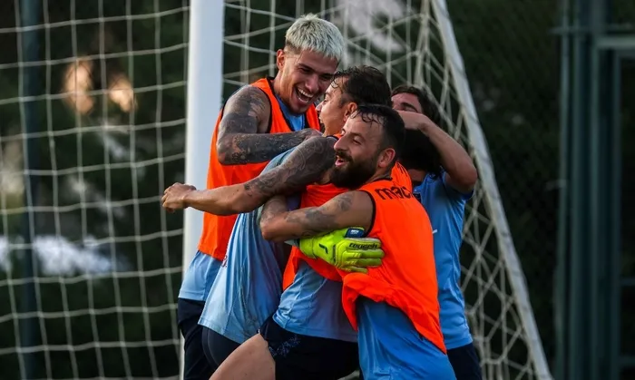 trabzonspor-turkcell-super-kupa-maci-hazirliklarina-basladi-1658947680736.jpg Trabzonspor Süper Kupa maçı için hazır