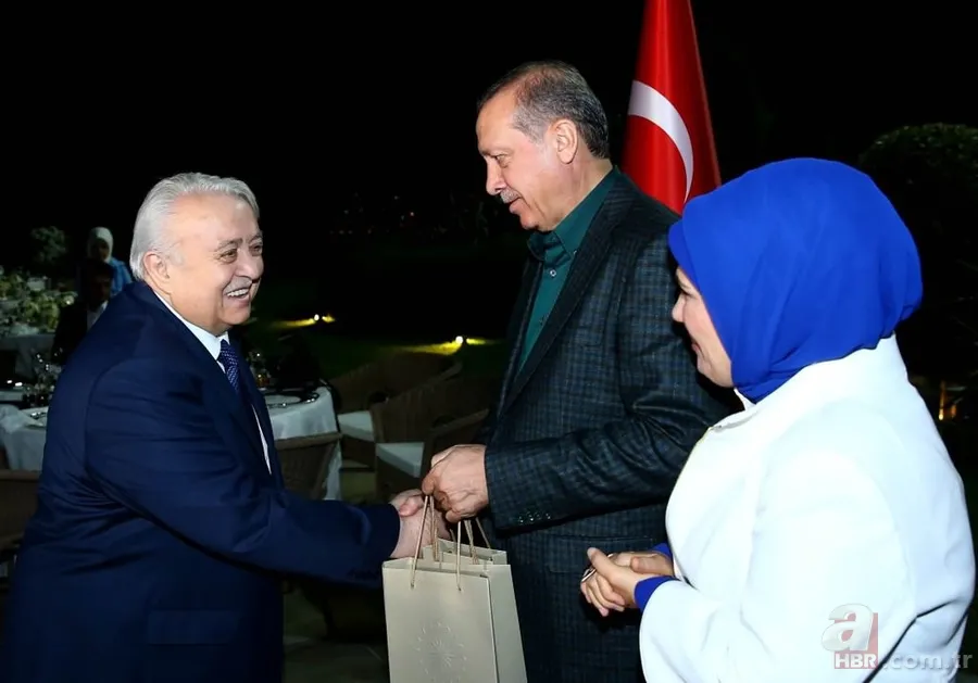 Cumhurbaşkanı sanatçılara ve sporculara iftar yemeği verdi 4