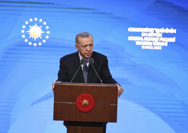 son-dakika-toki-sosyal-konut-projesinde-tarihi-gun-baskan-erdogan-ucuz-konutun-detaylarini-acikliyor-iste-basv-1663069799906.jpg Son dakika: TOKİ sosyal konut projesinde tarihi gün! Başkan Erdoğan ucuz konutun detaylarını açıklıyor | İşte başvuru şartları - 8