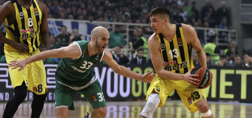 Atina'da muhteşem geri dönüş