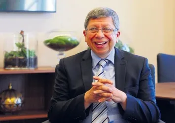 İlnur Çevik: Avrupa batıyor ve onları kurtaracak bir Erdoğan yok