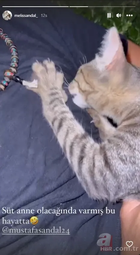 Mustafa Sandal’ın eşi Melis Sandal’ın paylaşımı sosyal medyayı kırdı geçti! “Kim demiş erkek adam emzirmez diye” 5