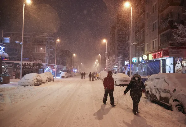 SON DAKİKA! Meteoroloji 5 günlük hava tahmini raporunu yayınladı! İstanbul’da kar yağışı devam edecek mi? Yoğun kar uyarısı geldi