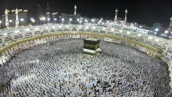 Mekke Yolu projesi hayata geçti! Suudi Arabistan 5 ülkede hac işlemlerini kolaylaştıracak