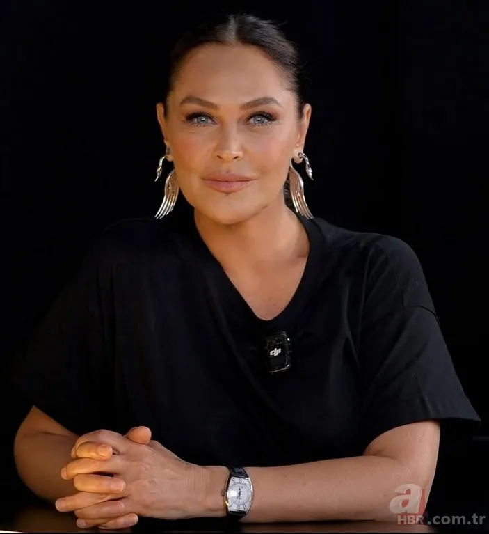 Kimi şarkıcı kimi oyuncu oldu! Ünlülerin çocukluk halleri görenleri şaşırttı 18