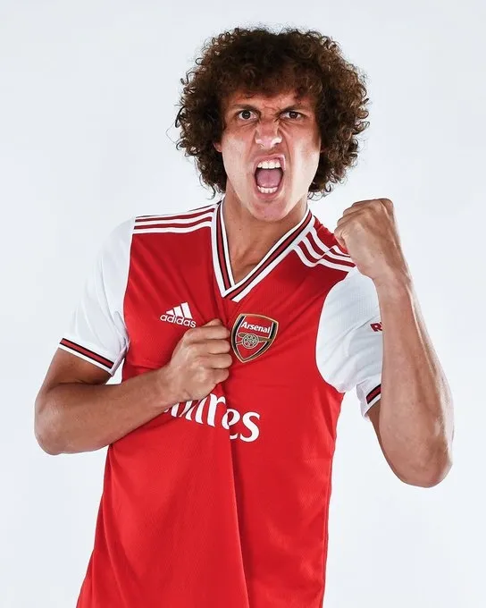 David Luiz, Arsenal'a imza attı - 1