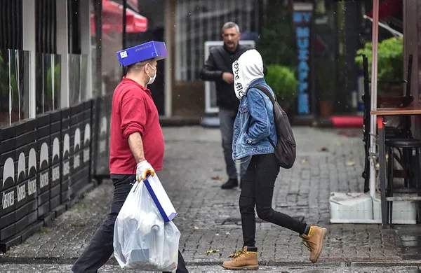 SON DAKİKA! Meteoroloji’den flaş uyarı! Sıcaklıklar düşüyor kar geri geliyor! Sağanak, buzlanma, tipi... | 2 Ocak 2022 İstanbul, Ankara, İzmir hava durumu