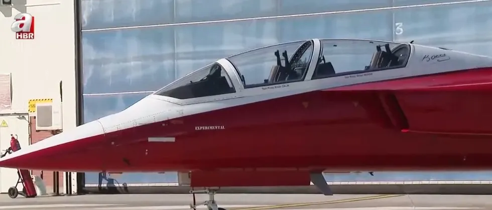 hurjet-rotasini-mavi-vatana-cevirdi-artik-gemilerden-havalanacak-1778896241491.jpg Hürjet yalnızca Türkiye’nin değil uluslararası savunma pazarının da dikkatini çekmiş durumda. (Fotoğraf -ahaber.com.tr - ekran görüntüsü)