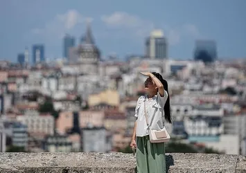 İstanbul'da nem etkili oluyor! Ataşehir ve Ümraniye'de nem oranı yüzde 100'ü bularak rekor kırdı