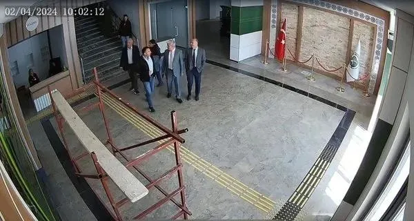 DBP İl Başkanı Mehmet Sekman Başkan Erdoğan’ın fotoğrafını indirme talimatı verdi! Sekman hakkında suç duyurusu...