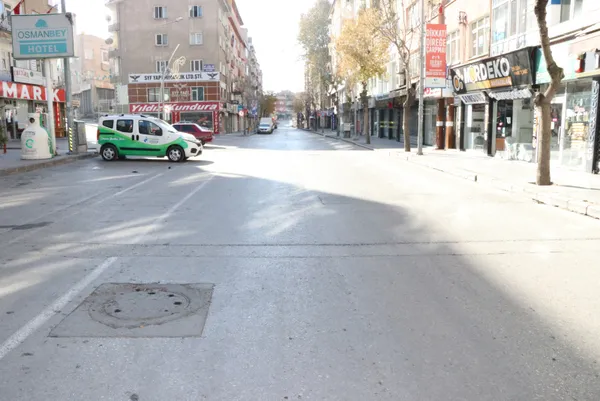 son-dakika-valilikten-aciklama-koronaviruste-ivme-dususe-gecti-1607269554254.jpg Son dakika: Valilikten açıklama: Koronavirüste ivme düşüşe geçti - 1