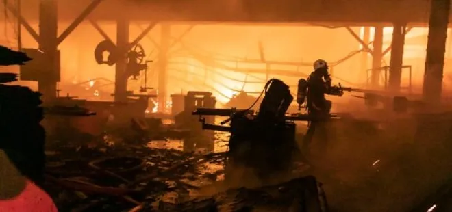 Mersin'deki yangında itfaiye eri hayatını kaybetmişti! 3 kişinin daha cansız bedenine ulaşıldı