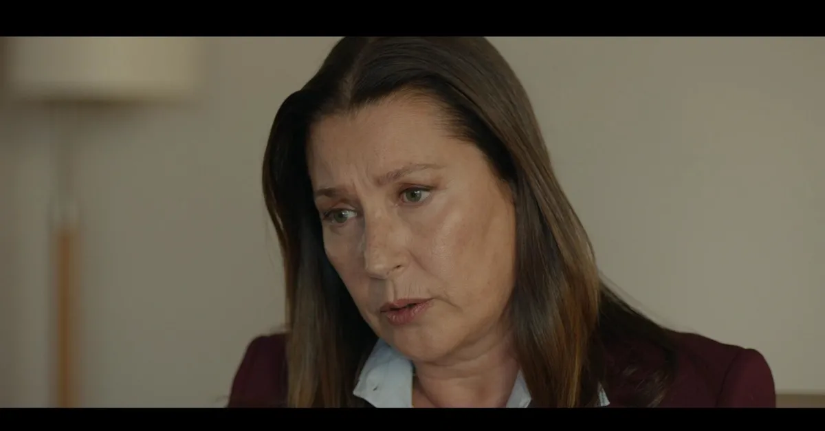 Aldatmak 42. bölüm fragmanı izle | "Peki ya sende, şeref, haysiyet, namus, ahlak var mı?"