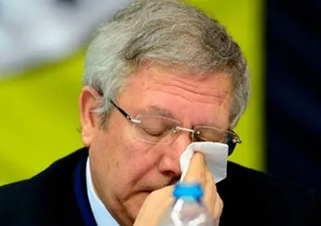 Aziz Yıldırım gözyaşlarını tutamadı!