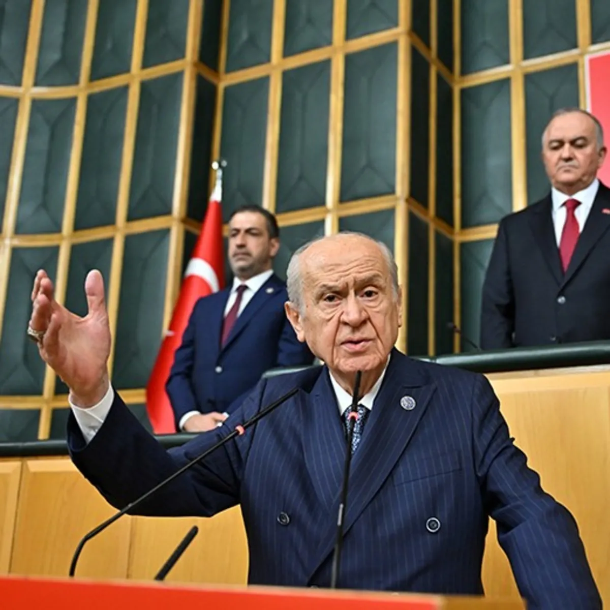 MHP lideri Bahçeli'den net mesaj: İran'a saldırı gayrimeşrudur gayri hukukidir