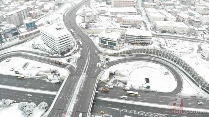 İstanbul’da Aybar etkisi: Yollar beyaza boyandı! | Vatandaşlar kar tedbirlerine uydu: İstanbul’da trafik yoğunluğu nasıl?