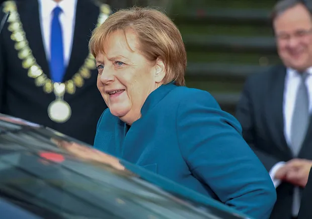 Merkel'den flaş Avrupa Ordusu açıklaması - 3