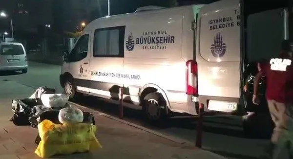 adanada-ibb-cenaze-nakil-aracinda-144-kilo-550-gram-esrar-ele-gecirildi-1665380547866.jpeg Adana'da İBB cenaze nakil aracında 144 kilo 550 gram esrar ele geçirildi! İBB’li şoförden uyuşturucu ticareti itirafı: 100 bin TL için yaptık - 3