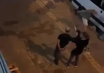 Gaziosmanpaşa'da sopalı dayak! Öldüresiye dövdü! O anlar cep telefonu kamerasına yansıdı