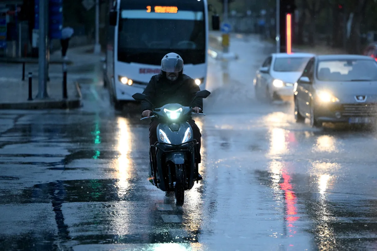 İstanbul'a yeni sağanak dalgası geliyor: Yağışlar 16 Kasım'a kadar sürecek! - 8