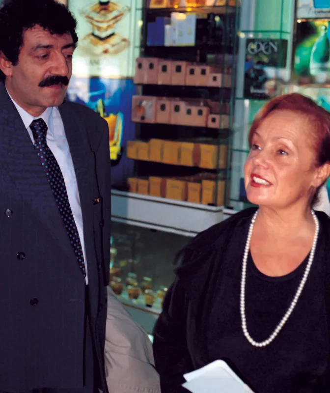 Müslüm Gürses’in bilinmeyen fotoğrafları! Müslüm Gürses kaç yaşında neden öldü? İşte detaylar…