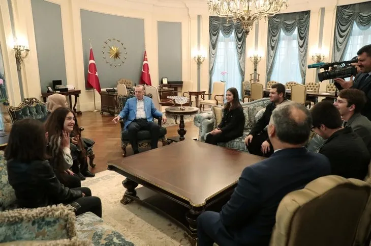 Başkan Erdoğan öğrencileri ağırladı