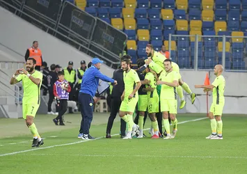 Balıkesirspor-Esenler Erokspor maç sonucu: 5-6