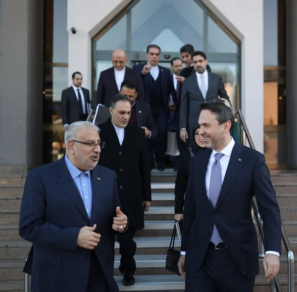 1706023203864.jpg Enerji merkezi: Türkiye! Bakan Bayraktar: İran ile iş birliğimizi daha ileri taşıma konusunda hemfikiriz - 3