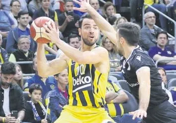 Nefes kesen derbi Fener’in