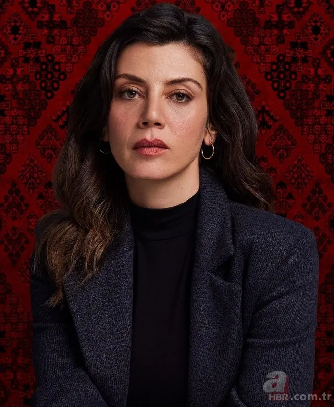 Yaprak Dökümü'nün Leyla'sıydı! Gökçe Bahadır'ın estetiksiz hali şoke etti! Yıllar içinde inanılmaz değişmiş... 4