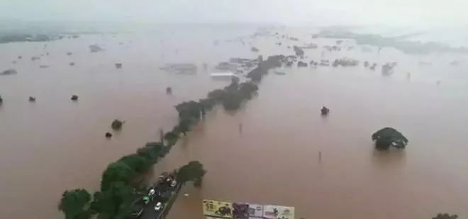 Hindistan’da sel felaketi! 16 kişi hayatını kaybetti