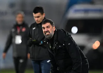 Arda Turan'a 1 yıl hapis cezası verildi