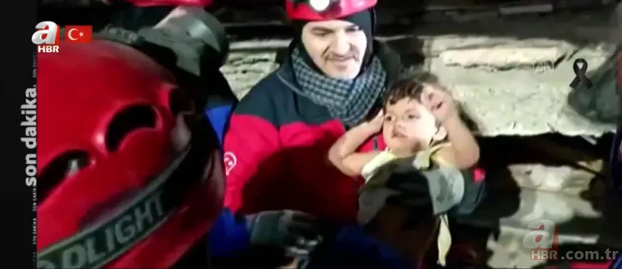 Onlar isimsiz KAHRAMANLAR! İşte yüzyılın deprem felaketinin isimsiz kahramanları | Türkiye'nin yaşayan vicdanı... 4