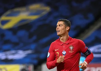 Cristiano Ronaldo'dan kötü haber! 2. testi de pozitif