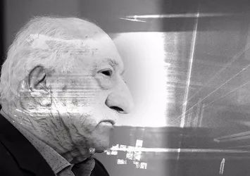 FETÖ "garibanlar var" mesajıyla bunu da yapmış