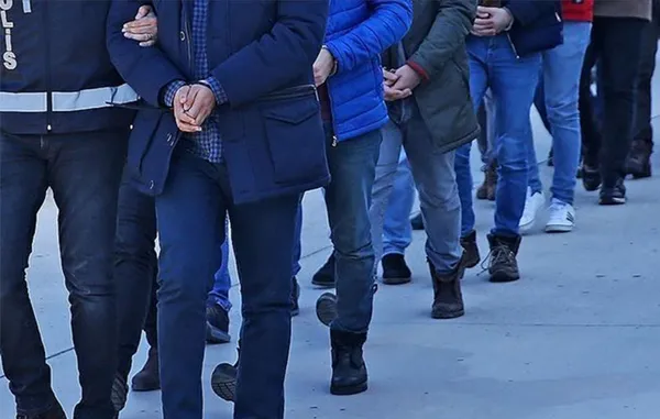 Bakanlık duyurdu: Yunanistan’a kaçmaya çalışan 3’ü FETÖ’cü 4 kişi yakalandı