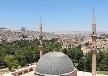 Şanlıurfa’da termometre 53 dereceyi gösterdi