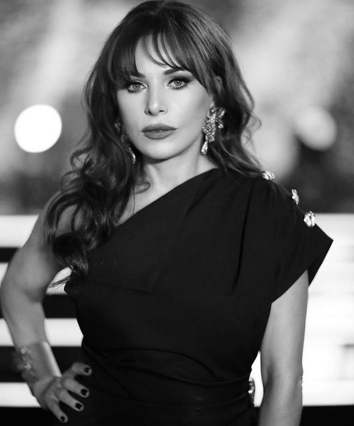 Ci, którzy usłyszeli o epoce Şenay Gürler, Yeliz z Miłości i Łez, nie mogli w to uwierzyć