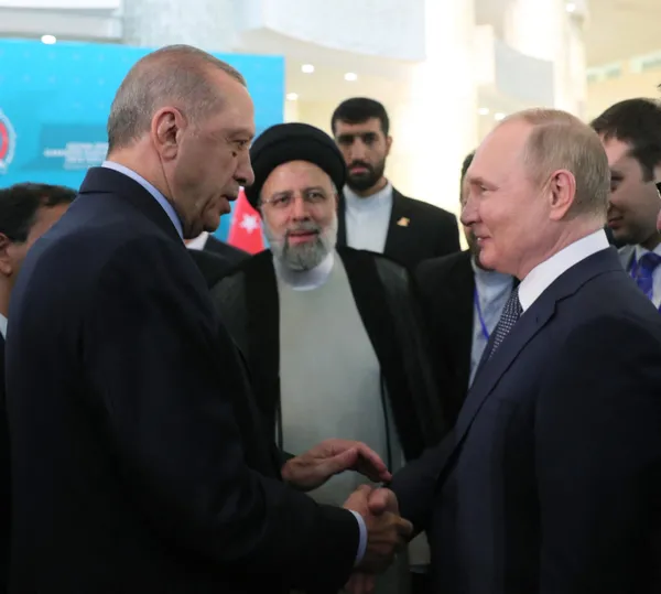 1658316393502.jpg Başkan Erdoğan ile Putin'in samimi sohbeti! Kameralara böyle yansıdı - 2