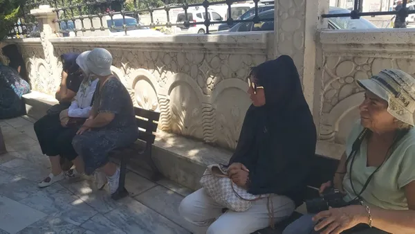 1691502195687.jpg Oryantal Asena’nın büyük acısı! Gözyaşları içinde uğurladı - 2