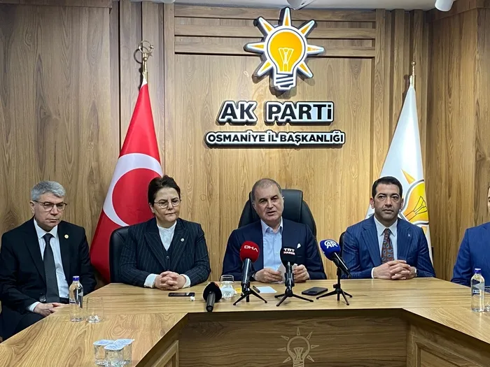 ak-parti-sozcusu-omer-celikten-deprem-bolgesi-aciklamasi-yaralari-sarmaya-devam-ediyoruz-1769980844133.jpg AK Parti Sözcüsü Ömer Çelik'ten deprem bölgesi açıklaması: Yaraları sarmaya devam ediyoruz - 1