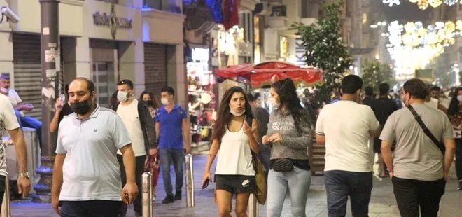 İstanbul’da Boğaz manzarası uğruna koronavirüs tedbirleri hiçe sayıldı