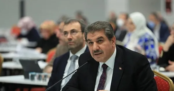 ibbnin-su-zammi-tuzagini-ak-partili-tevfik-goksu-acikladi-bir-yolcunun-maliyeti-133-tl-dediler-1645306640567.jpg İBB'nin su zammı tuzağını AK Partili Tevfik Göksu açıkladı! ''İmamoğlu çıkıp PR yapacaktı'' - 1